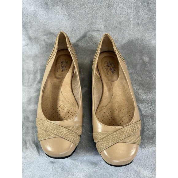 Life Stride womens shoes 9M beige soft system comfort slip on - Picture 8 of 16